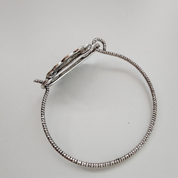NWT Western Southwestern Tribal Antique Metal Hook Bracelet Boho Western - Picture 5 of 7